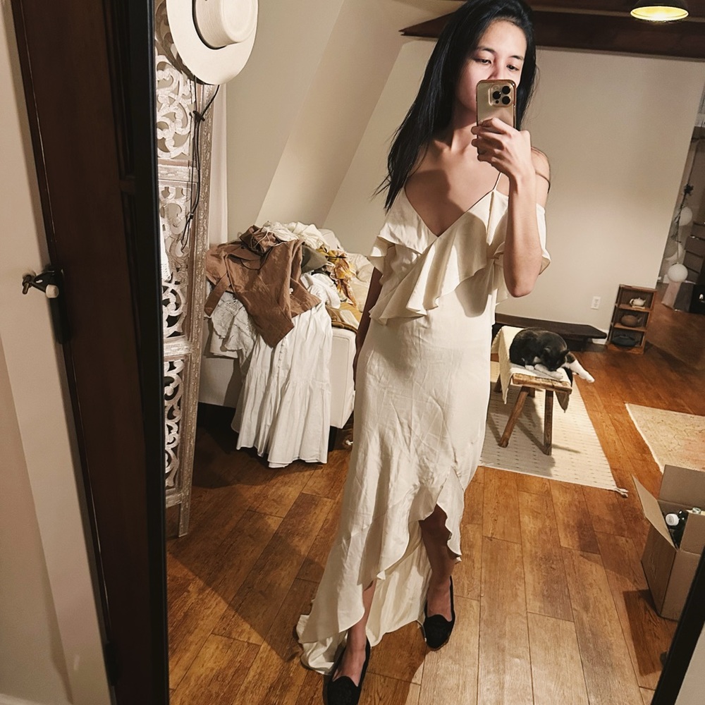 Michelle Mason Asymmetrical Ruffle Gown in Bisque Size 6